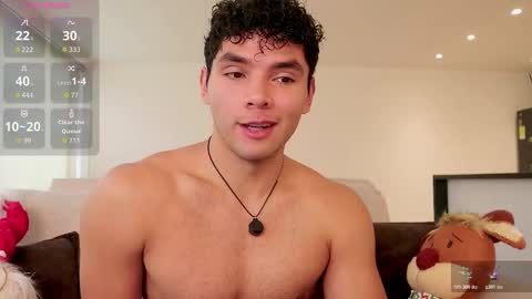 Just Thiago  online show from January 5, 5:27 pm