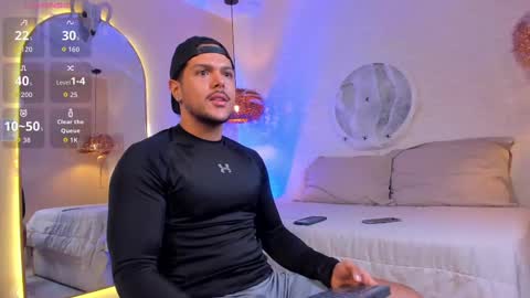 Thiago online show from October 28, 10:05 am