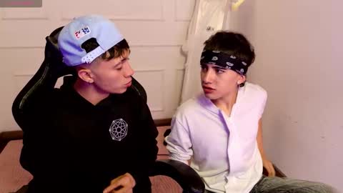 thiago_n_sam online show from October 24, 8:04 am