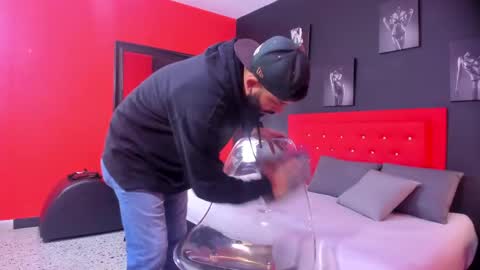 Thia Gomez online show from October 27, 12:16 pm