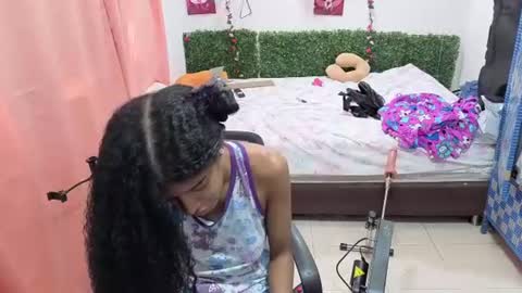 thiana_horny online show from June 24, 4:14 pm