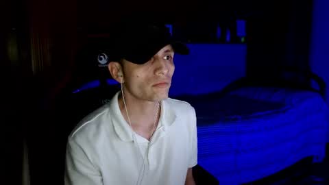 Latino 8.5 inches online show from June 14, 12:21 am