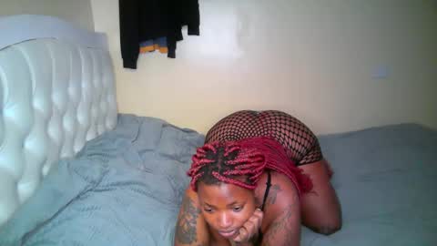 silvia online show from May 10, 3:07 pm