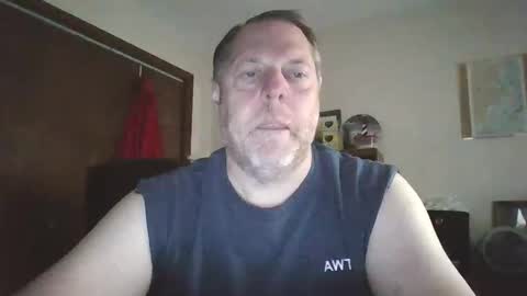 thickcock4u1105 online show from April 25, 7:22 pm