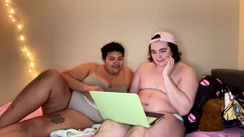 thickestboygirl online show from November 22, 3:05 am