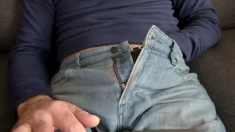 Thickru online show from January 11, 2:47 pm