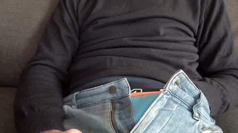 Thickru online show from January 30, 2:25 pm