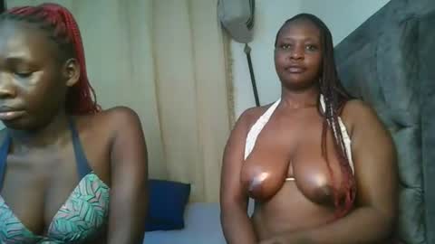 thicky_rue2 online show from July 17, 1:40 am