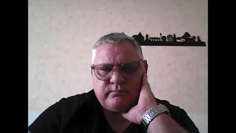 Thierrysymp online show from October 15, 4:08 pm