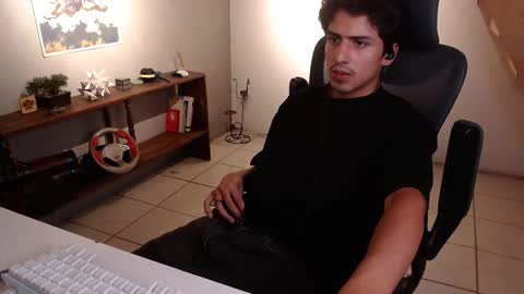 thieves_us online show from February 12, 5:22 am