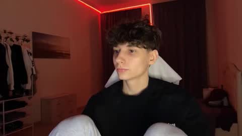 Thomas Hill online show from March 13, 8:56 pm