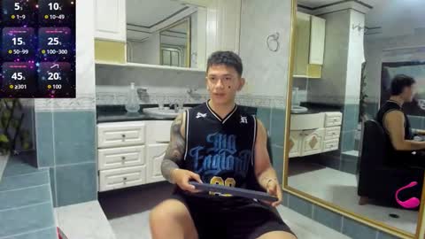 Thomas online show from October 3, 11:29 am