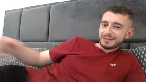 thomaspiston1996 online show from May 29, 6:17 pm
