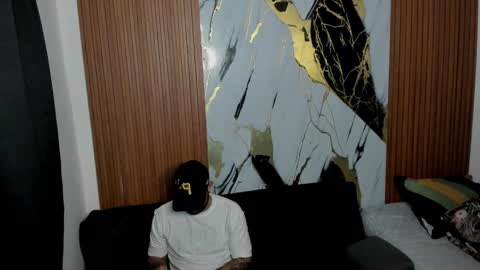 thomson_hot01 online show from February 5, 5:55 am