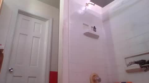 thongboy2929 online show from March 2, 10:27 pm