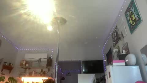 throatyygoat online show from October 4, 6:49 pm