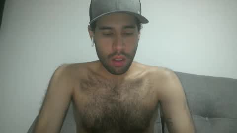 Snapshot of throwawayyourgun chatting on January 20, 3:50 pm Luka online show from January 20, 3:50 pm