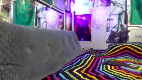 thunder8u42 online show from February 18, 4:23 am