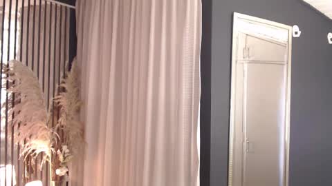 LIA online show from February 26, 11:57 am