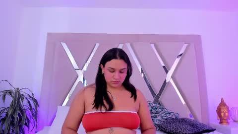 Tiana Corts online show from July 5, 2:15 am