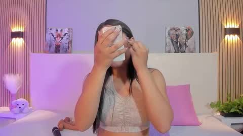 tianaglow4 online show from February 26, 11:13 am