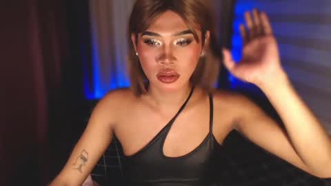 Sam online show from October 25, 5:24 pm