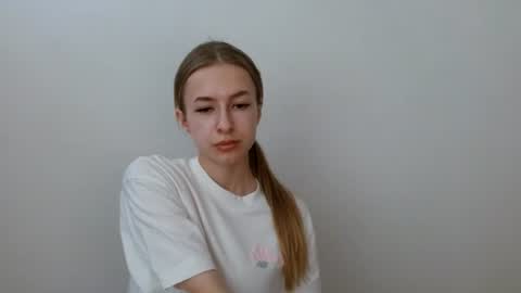 Tiara online show from June 18, 9:14 am