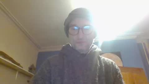 tiddles12345 online show from October 27, 1:05 am