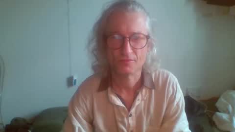 tiddles12345 online show from April 13, 5:39 pm