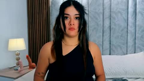 Tiff3 online show from February 5, 8:23 pm