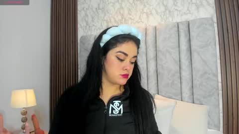 Tiff3 online show from October 27, 9:04 pm