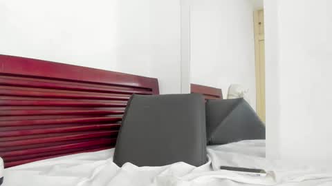 tifanymonroehot online show from October 5, 11:40 am