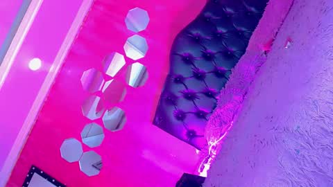 tiffanymackensyy69 online show from February 17, 2:54 am