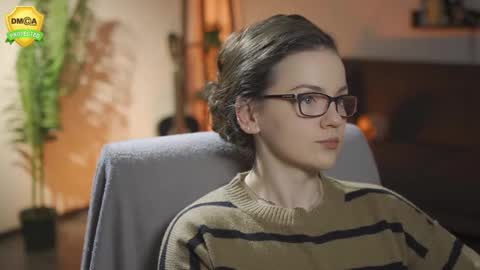 tiffanyriox online show from February 19, 1:27 am