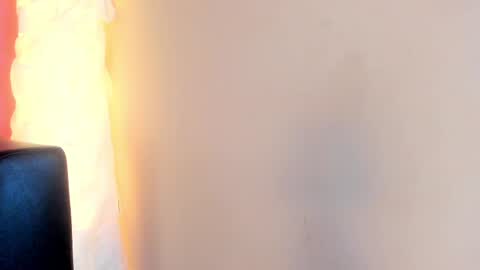 Stefany Suarez online show from October 4, 9:34 pm