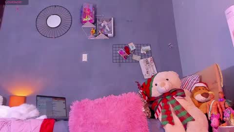                online show from December 24, 6:22 am