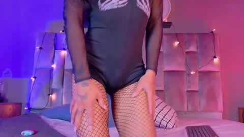 Tiffany  online show from October 18, 3:54 am