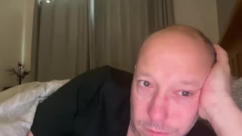 timtim19781978 online show from March 10, 7:56 am