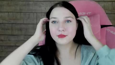 TinaBurton online show from November 14, 5:20 am