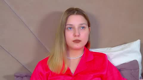 TinaBurton online show from June 9, 1:39 am
