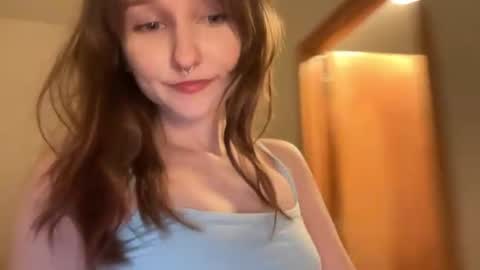 Tia online show from July 12, 7:11 am