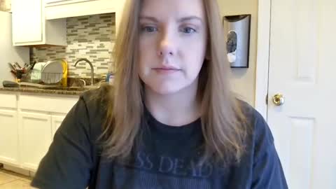 tinywithtiddies online show from March 13, 1:14 pm