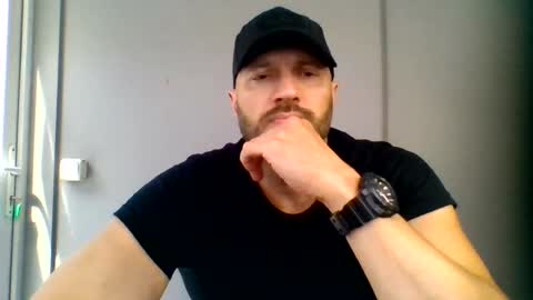 titan_heart online show from August 5, 10:45 am
