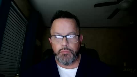 tjhawk86 online show from December 15, 11:06 am