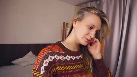 Mary online show from November 30, 6:31 am