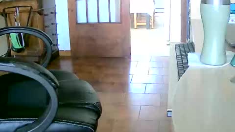 Tobiko online show from February 11, 9:20 am