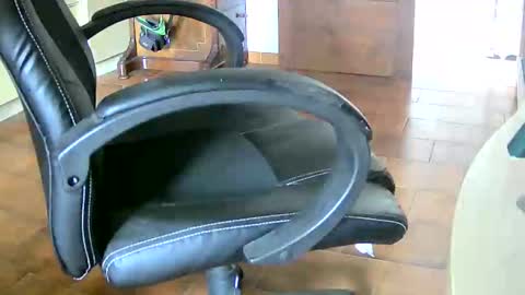 Tobiko online show from February 18, 12:39 pm