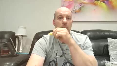 Snapshot of toerag69 chatting on October 26, 9:03 pm toerag69 online show from October 26, 9:03 pm