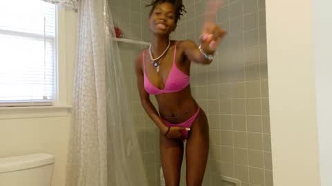 Snapshot of tokyo_wld chatting on March 12, 9:35 pm Athena Fantasy online show from March 12, 9:35 pm