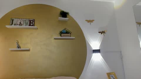 Tokyo  online show from November 18, 3:42 am